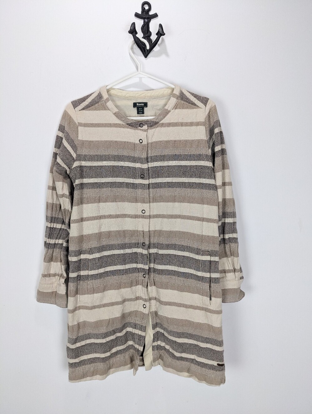 Roots Women's Small Tan Cream Striped Snap Long Sleeve Shirt Jacket Shacket
